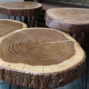 Rustic table round, Dark Wood Coffee Table, Live Edge Rustic Wood Coffee Table, Farmhouse Table, Mid Century Modern Coffee Table