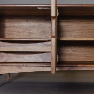 Mid century sideboard buffet in American walnut, modern sideboars, credenza modern, credenza cabinet, mid century sideboard, buffet furnitur