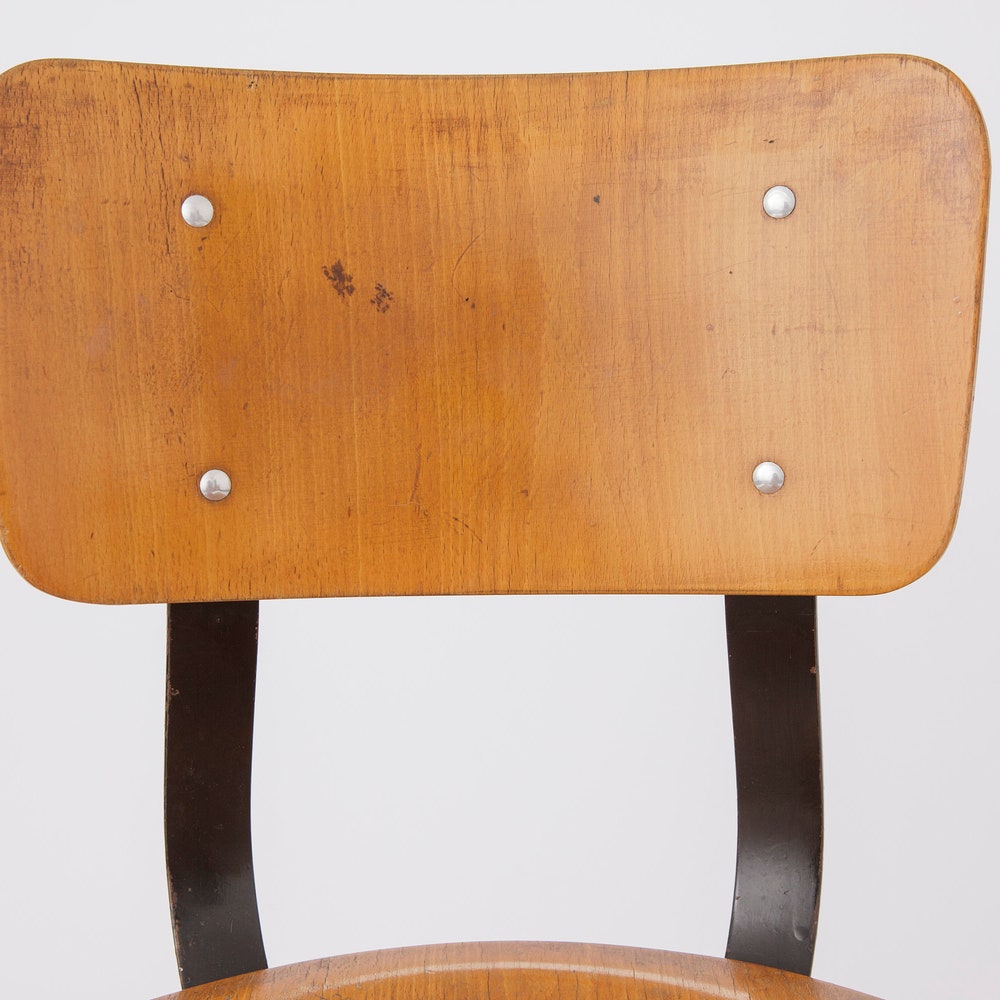 1 of 3 Vintage Industrial Chairs from the 1950s – Sturdy Beech & Metal Design, Timeless Factory Aesthetic - Image 8