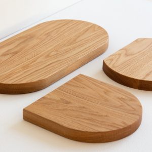 3 shapes, 3 meanings: set of 3 floating shelves made of oak