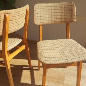 1 of 2 Retro Chair / Retro Dining Chair / Retro Furniture / Retro / Mid Century Modern / Mid Century Chair / 70's