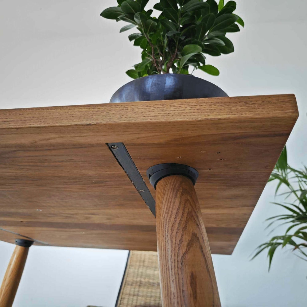 Solid Oak Square Table, Ref. 01380 - Image 3