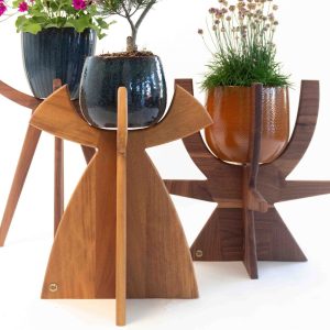 Mid century modern Plant stand Wooden plant stand Wooden plant holder Tall plant stand Tiered plant Stand Farmhouse decor Garden decor gifts