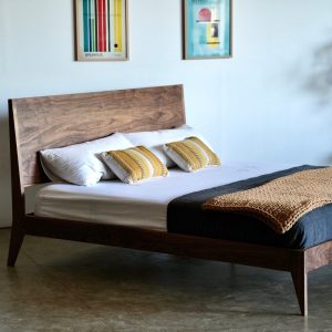 Mid Century Modern Platform Bed in Walnut / Platform Storage Bed Frame King / Queen Solid Wood platform Bed Storage Optional