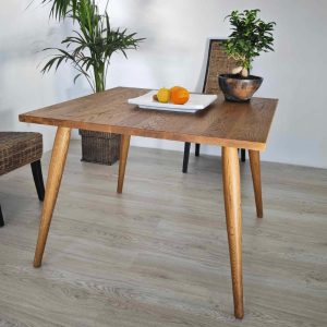 Solid Oak Square Table, Ref. 01380