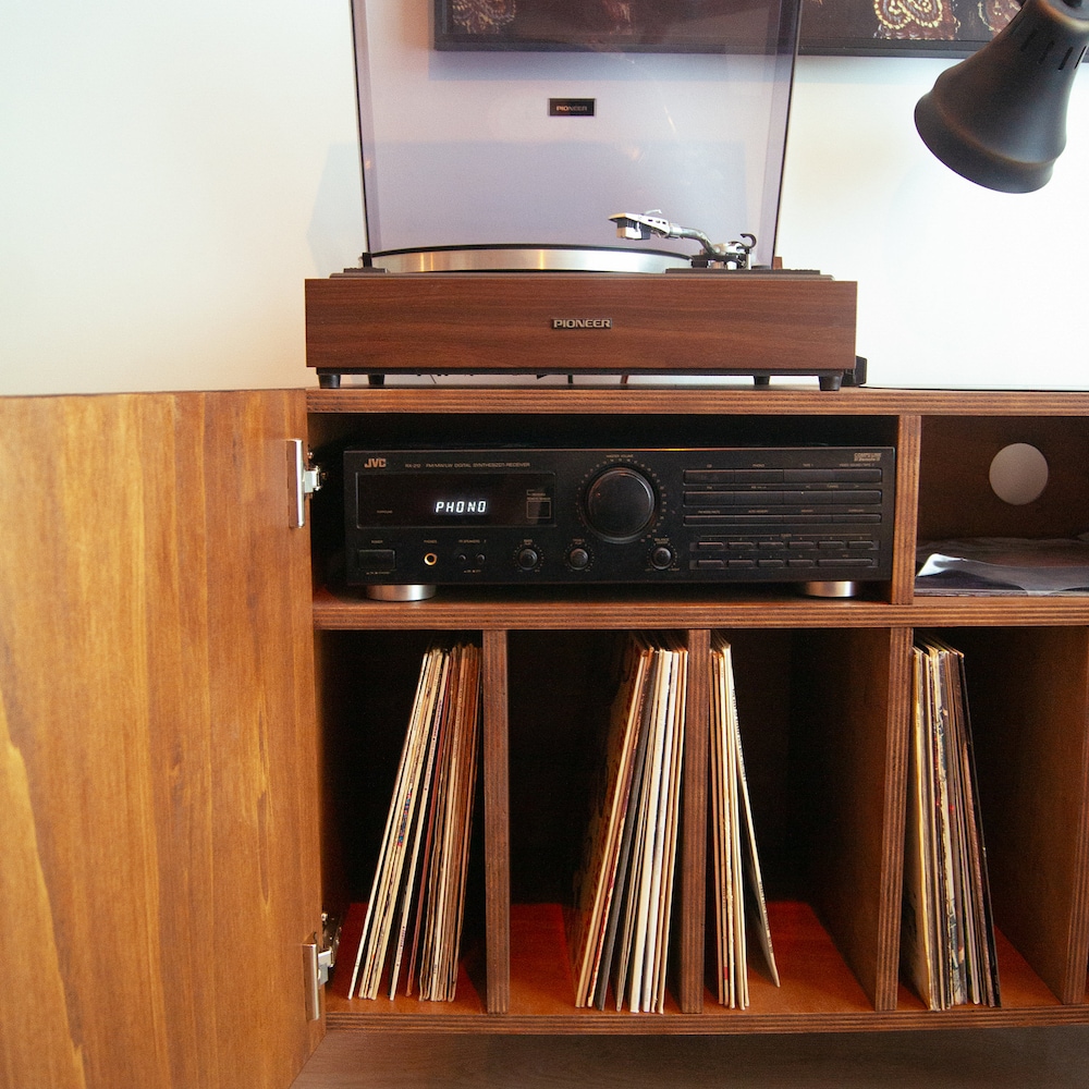 Record player Sideboard 'York 101'. A Modern Vinyl LP storage cabinet. - Image 3