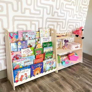 il_1000x1000.5927079050_4hom.jpg Montessori Scalloped Toy Shelf Bookshelf set Montessori Wooden Furniture Combo Nursery Gift Wooden Toy Shelf Toddler Gift RAY+ROY