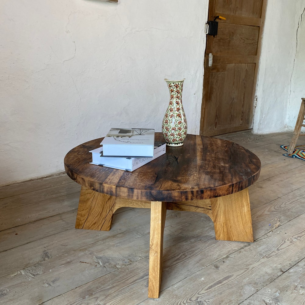 Round Rustic Coffee Table Reclaimed Oak Wood, Round Oak Coffee Table Rustic, Handmade Furniture and Decor, Barn Wood Farmhouse Coffee Table - Image 8