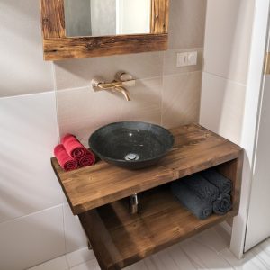 Handcrafted Bathroom Rustic Floating Vanity with Reclaimed Wood, Custom Natural Bathroom Sink Vanity, Live Edge Shelf Vanity, Gift for Her