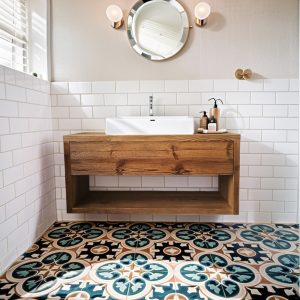 Bathroom Rustic Vanity, Reclaimed Wood Solid Bathroom Vanity, Live Edge Farmhouse Rustic Wood Decor, Counter Top Wood Table