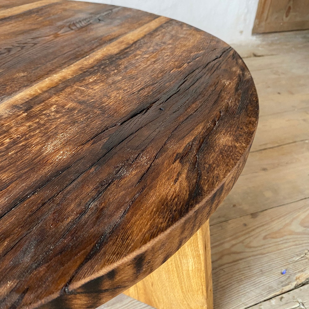 Round Rustic Coffee Table Reclaimed Oak Wood, Round Oak Coffee Table Rustic, Handmade Furniture and Decor, Barn Wood Farmhouse Coffee Table - Image 7