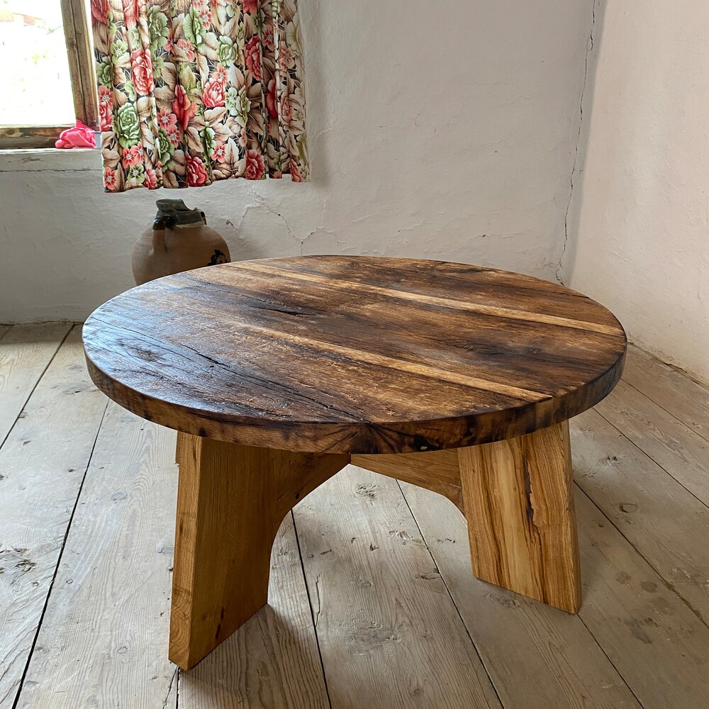 Round Rustic Coffee Table Reclaimed Oak Wood, Round Oak Coffee Table Rustic, Handmade Furniture and Decor, Barn Wood Farmhouse Coffee Table - Image 4