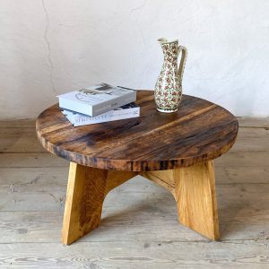 Round Rustic Coffee Table Reclaimed Oak Wood, Round Oak Coffee Table Rustic, Handmade Furniture and Decor, Barn Wood Farmhouse Coffee Table