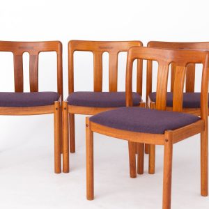 Set of 4 Teak Dining Chairs by Uldum Møbelfabrik – 1960s Danish Design