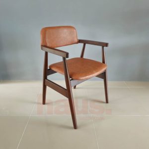 Solid Wooden Dining Chair, Leather Chair Cushion, Personalized Seating, Custom Chairs for Kitchen, Chairs for Living Room, Luxurious Chair