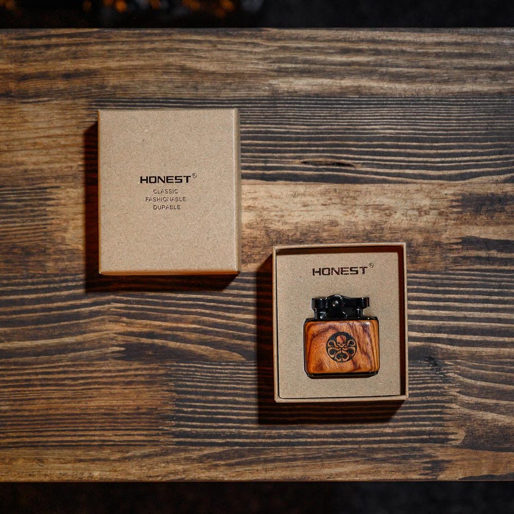 Retro Kerosene Lighter, Stylish Sandalwood Metal Cigar Lighter for Smokers, Ideal Gift for Birthdays or Holidays, Gifts For Best Friend - Image 5