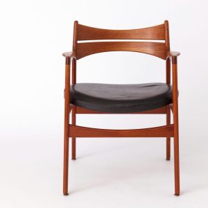Armchair by Danish Architect Erik Buch for Christiansen Møbelfabrik, Model 312 (1960s)
