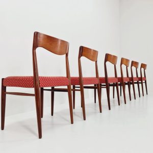 Mid Century Danish teak dining chairs by Niels O.Moller, 1960s, set of 6