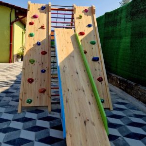 Over the Top - Huge Triple Climber with Slide