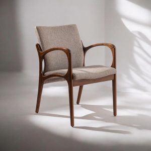 Modern Dining Chair with Wooden Arms - Kitchen & Living Room Chairs, Stylish Wooden Dining Seating