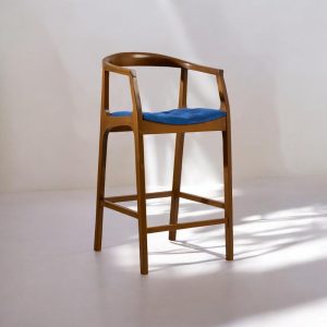 Wooden Bar Chair Handmade Solid 4-Legged High Bar Stool Rustic Tree Bar Seating