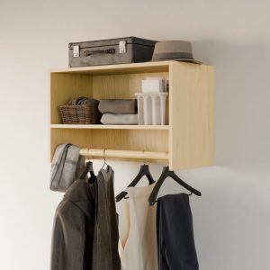 Closet Hanger with Shelf in Maple
