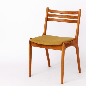 Unique Vintage KS Møbler Chair – 1960s Oak Frame & Light Green Upholstery