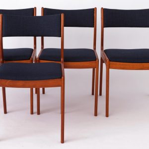 Set of 4 Vintage Danish Teak Chairs | Johannes Andersen | Idum Møbelfabrik | 1960s