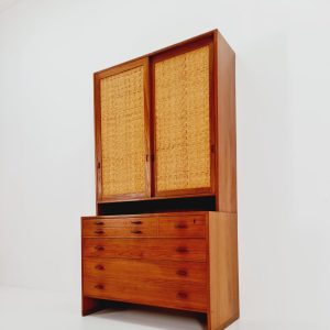 Rare Mid century Modern Danish teak highboard chest of drawers by Hans Wegner for RY Möbler, 1960s
