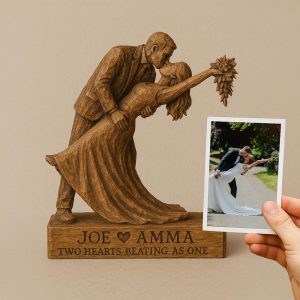 Custom Wedding Gift from Photo – Handcrafted Couple Wood Portrait, Rustic Carved Figurine, Engraved Wood Art