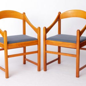 Pair of Vintage Beech Armchairs – 1970s German Design – Light Blue Upholstery – Restored & Reupholstered – Mid-Century Modern Seating