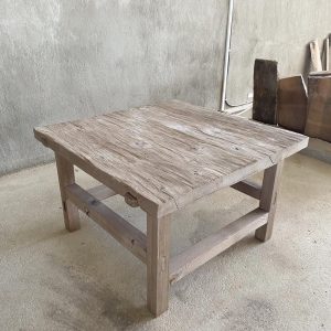 Rustic Square Coffee Table - Handmade Solid Wood Coffee Table - Reclaimed Wood Living Room Table - Modern Farmhouse Coffee Table