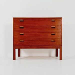 Midcentury danish design chest of drawers By Børge Mogensen For Søborg Mobelfabrik 1960s