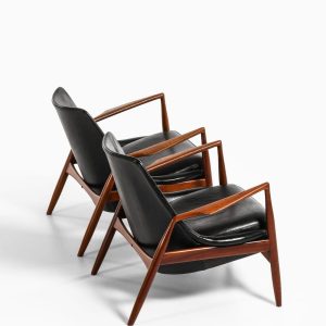 Mid-Century Teak Easy Chair | Original Black Leather Upholstery | Scandinavian Lounge Chair | Vintage Danish Modern Seating, home decor