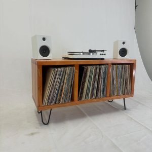 Ready to ship, no substitutions available, heavily discounted   40 inch colonial, maple triple section record holder.